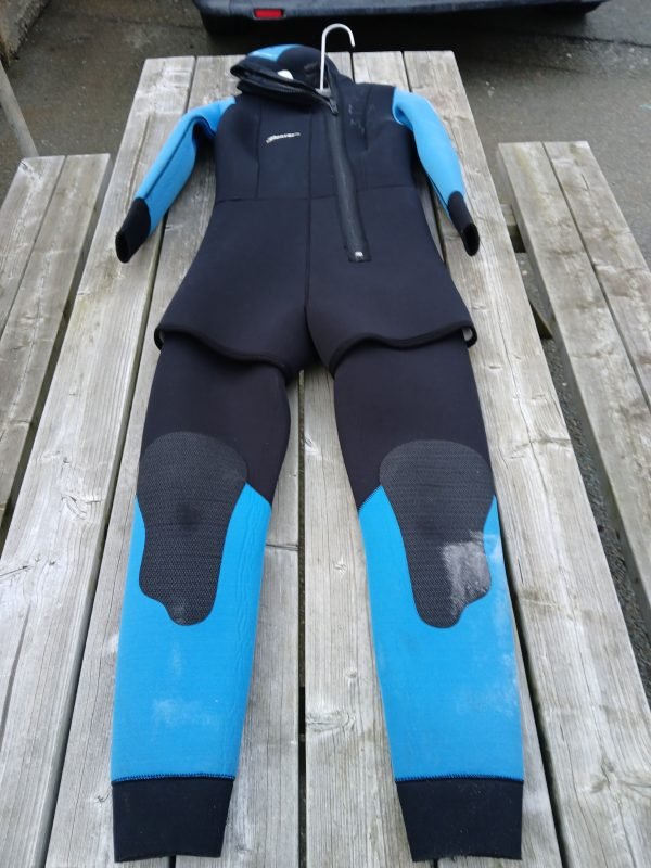 Used Wetsuit - 7mm 2 Piece - Beaver - M / L Ladies