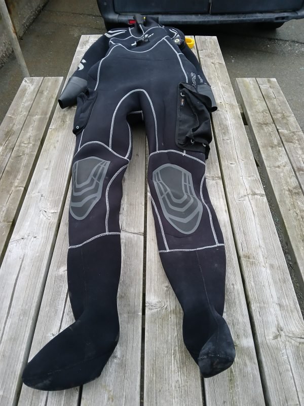 Used Drysuit - Scubapro Everdry 4 - Mens MR / 50R